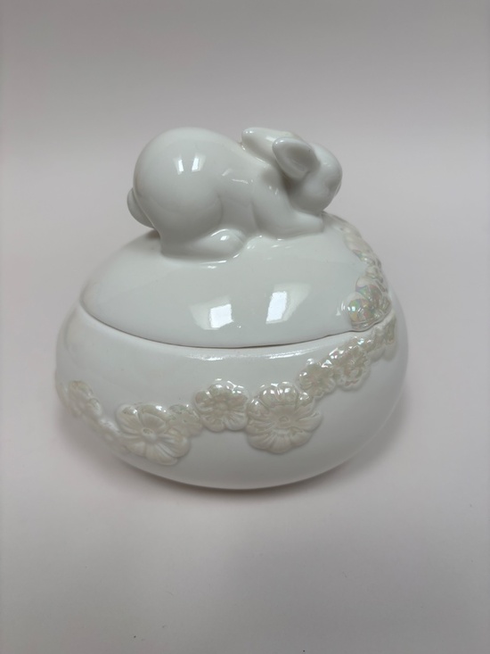 Fun Easter Decorations - Picture 7 of 16